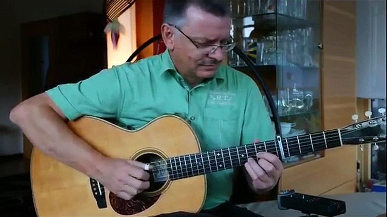 Here Comes The Sun (Beatles) - Fingerstyle Cover by Heimo Gladik