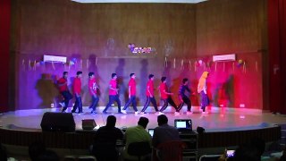 CIFNET BOYS funny dance @ college onam 2k15..!