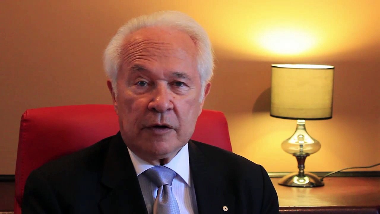 New Zealanders overwhelmingly opposed to ditching their Flag