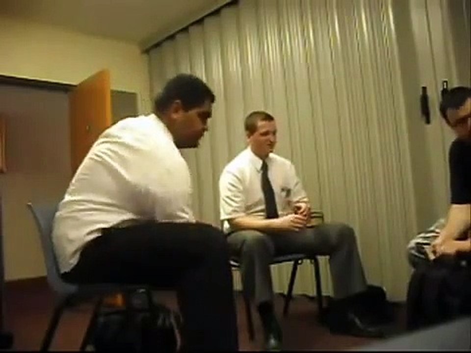 Mormon Missionaries Have Trouble with Bible