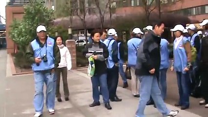 中国民主党美国总部领事馆外声援王千源1