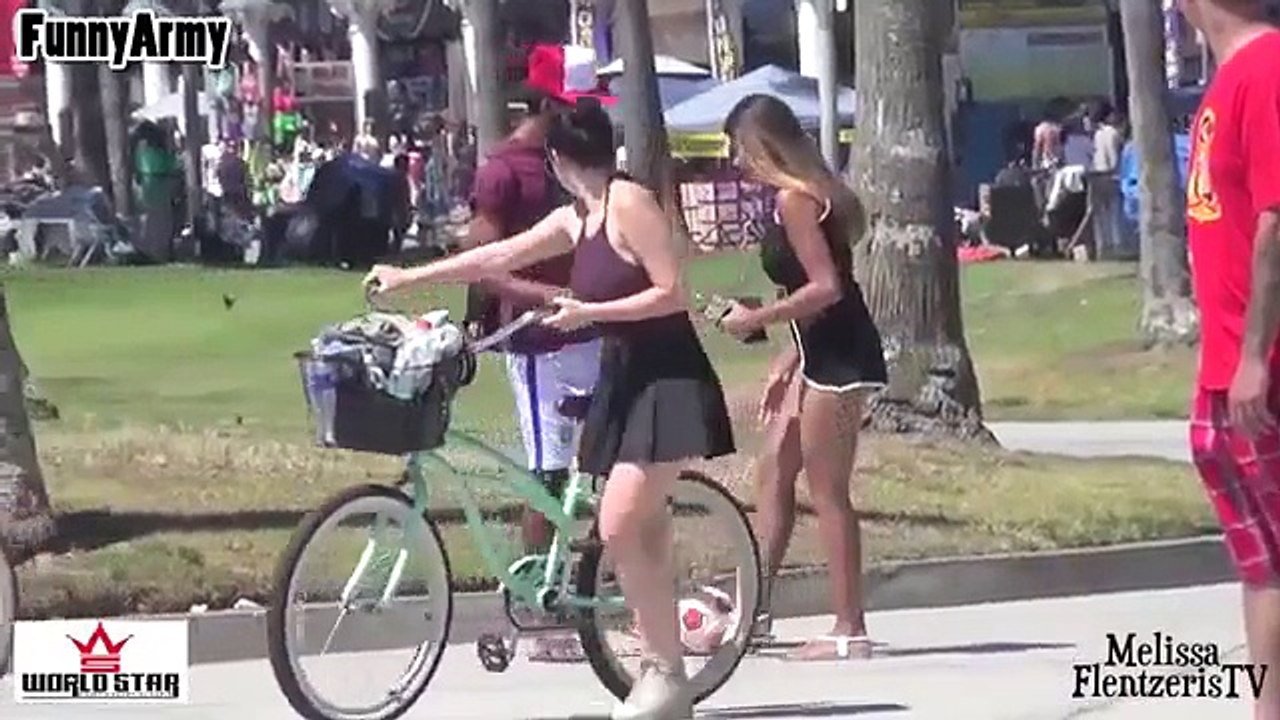 Australian Kiss Prank