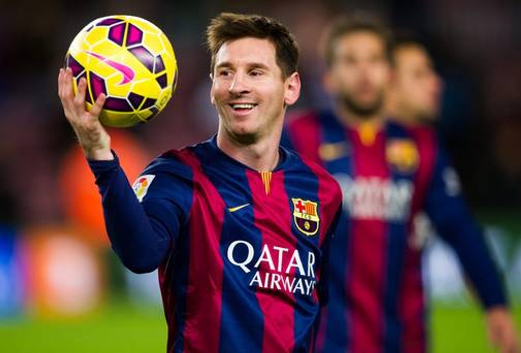 LIONEL MESSI Skills Dribblings Runs Goals and Passes 2015
