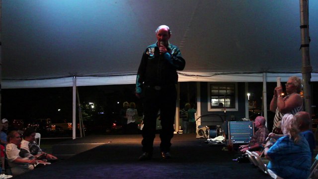 Zeke Rivers sings 'Ain't No big Thing' Elvis Week 2015