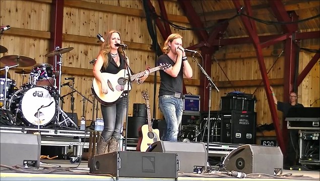 Timber - Kesha & PitBull (Acoustic Country Cover by Instant Rivalry)