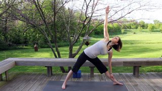 Yoga For Beginners: Stretch Your Legs For The Inflexible