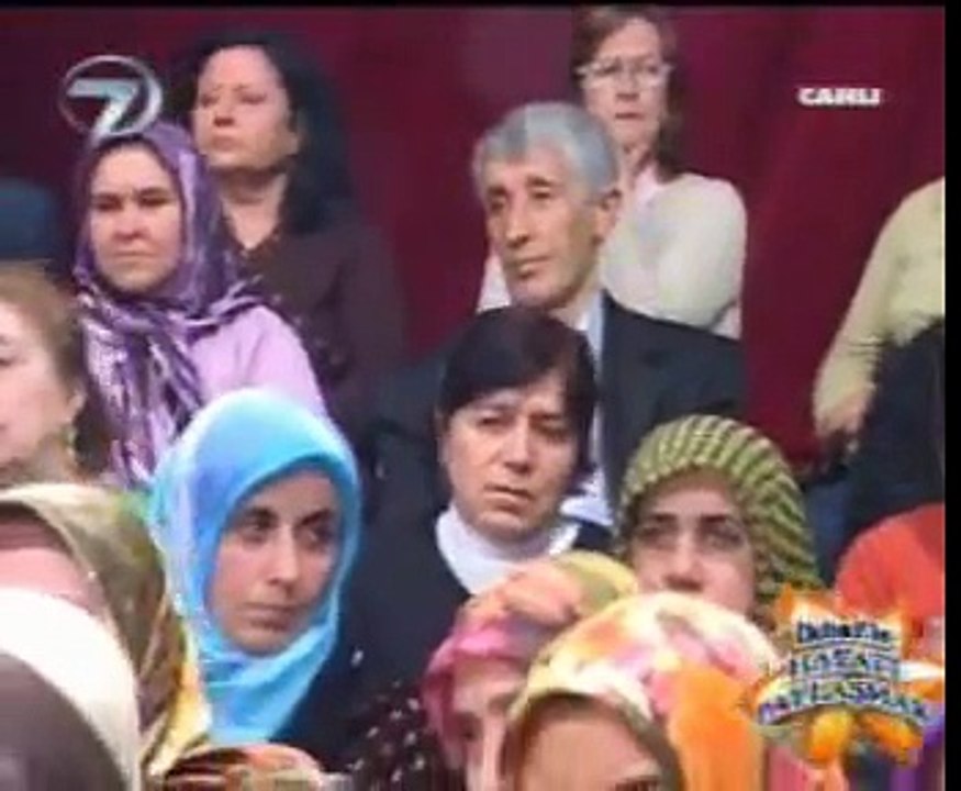 Deniz TOPRAK - Al Yeşil Dökün Anneler