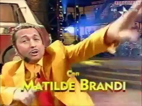 Martina Nadalini & Ballerine con Matilde Brandi - Sigla Torno Sabato 2001.wmv