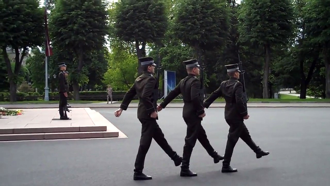 Changing of the guard at the Freedom Monument in Riga