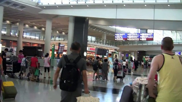 Airport Free Shuttle Bus @Hong Kong Airport - Novotel Citygate with Mr Pierre Dubois