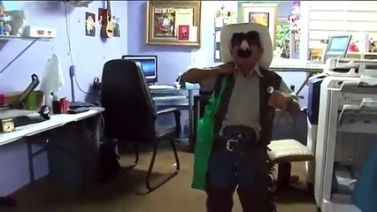 a caballito de palo con ruuuquuitoooooooooooooo