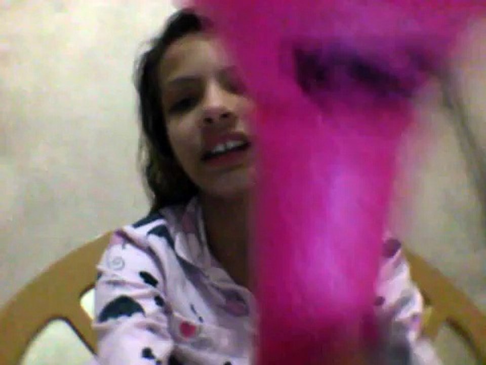 CANTANDO A MUSICA DA ANITTA