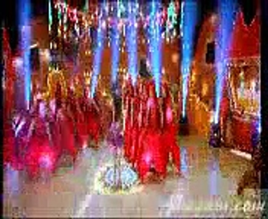 Shalu Ke Thumke - Bin Bulaye Baraati [www.SongsHL.com]