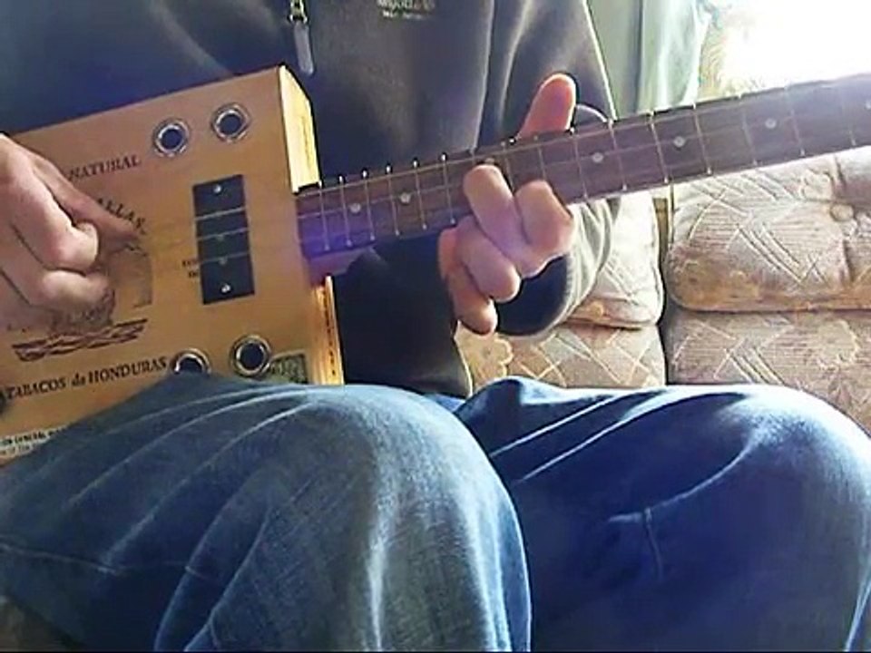 Sweet Child / Cigar Box Guitar Lesson