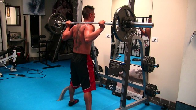 Fitness Test - Barbell Squat 140 lbs X 25 reps in 1 min. @ 140 lbs - Sept 8 2015