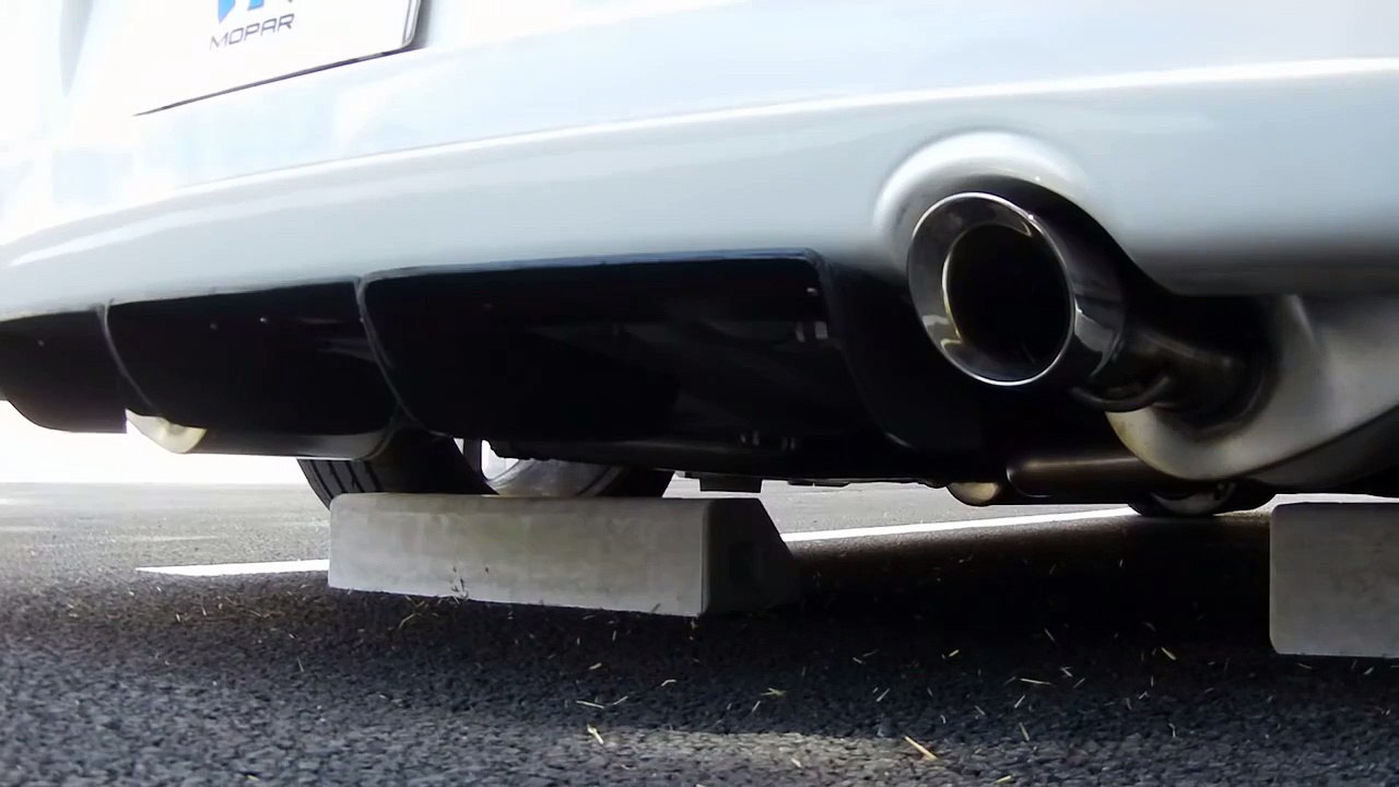 Corsa Xtreme Exhaust  Chrysler 300C 5.7L Hemi