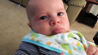 Baby cries when listening sings so cute (Synthetic) - Best Funny Baby Videos 2015