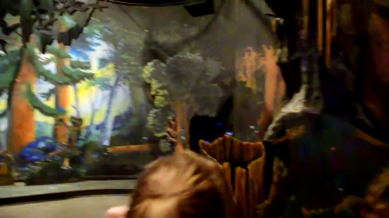 Snow White's Scary Adventures Ride LIGHTS ON at Disney World