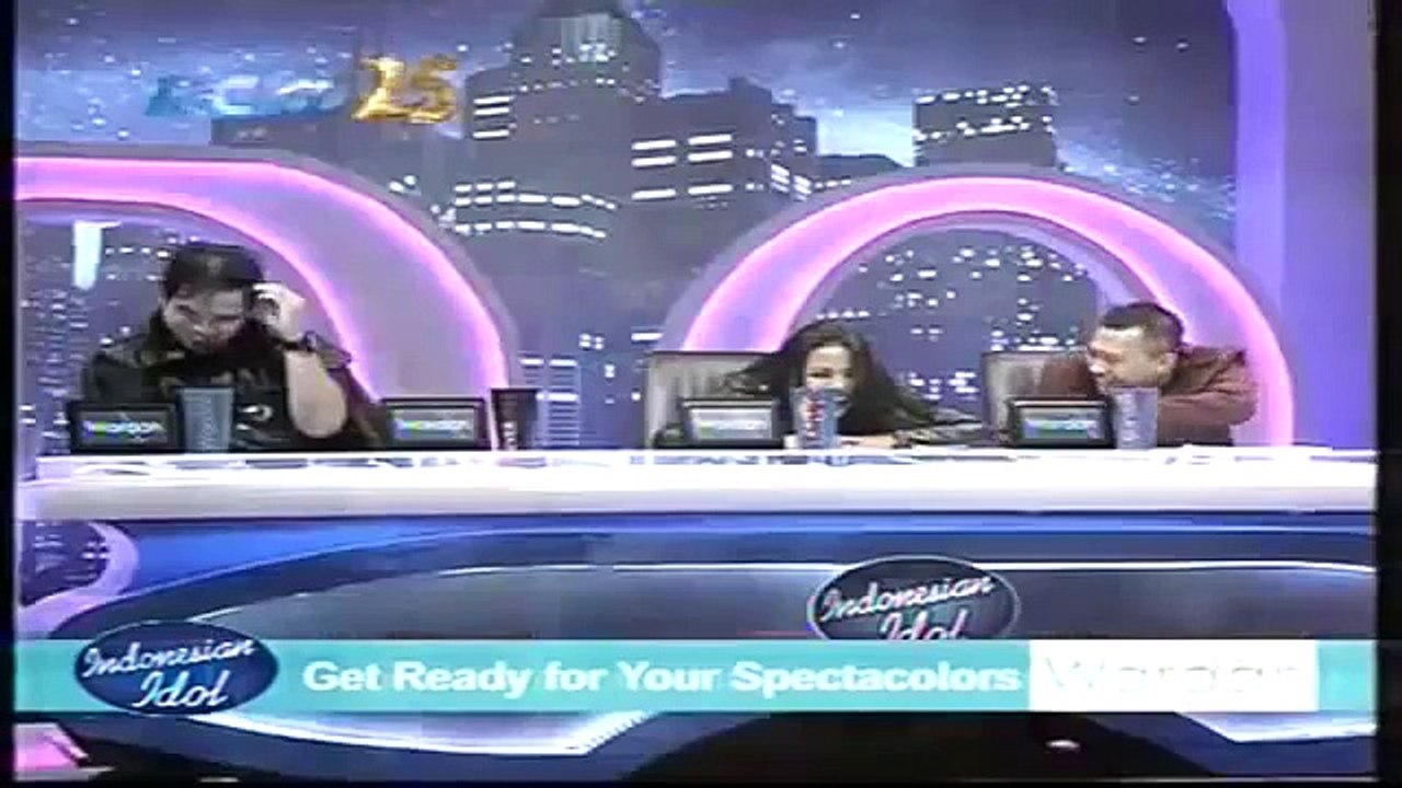 Husein Alatas -  amazing voice in indonesian idol 2014 audition