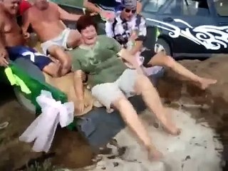 Безудержное веселье на свадьбе