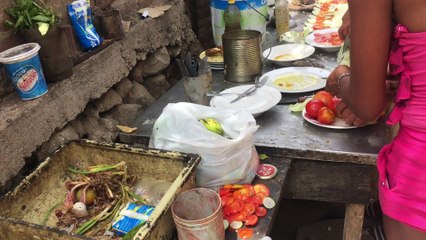 Dansacuba-Preparation du repas à la plage pour 70 personnes par nos amis  cubains
