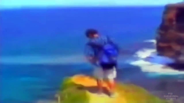 The suicide of over 8,000 - Japanese at Banzai Cliff - 1944, Saipan (Mariana Islands)