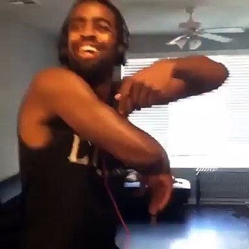 Landon Moss When the beat so it makes you mad