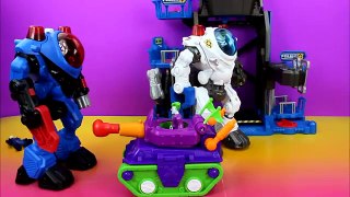 Imaginext Superman and Robot take down burglar & The Joker