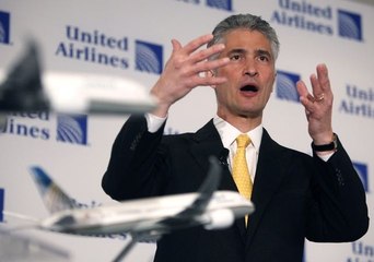 United Airlines chief steps down amid federal investigation