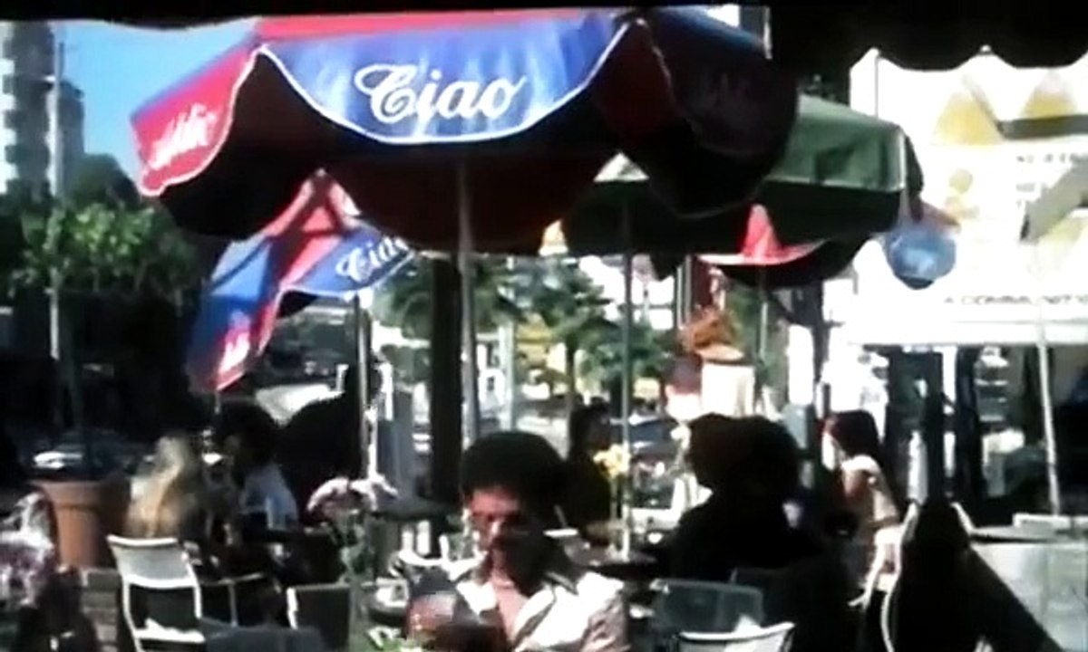 KISS  Annaheim Stadium  Billboard 1976. Clip from Annie Hall 1976