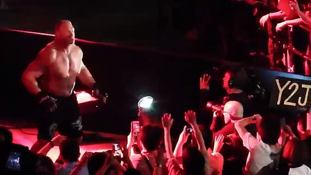 Brock Lesnar VS Kofi Kingston