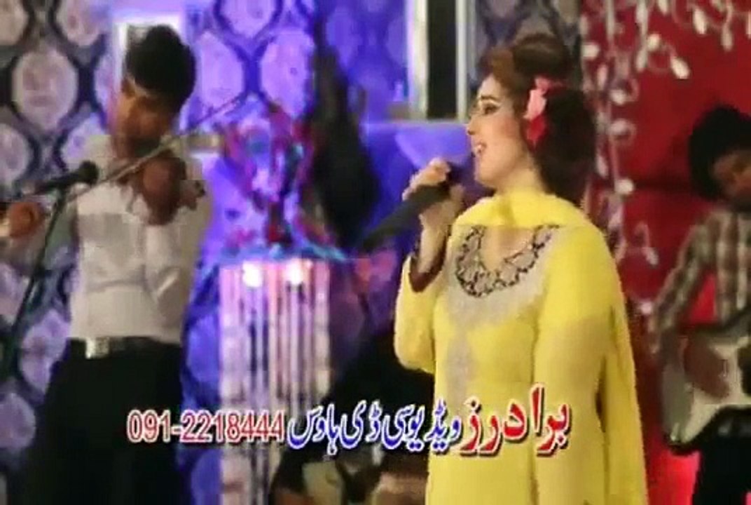 Nadia Gul Pashto new Song 2015 Tappy
