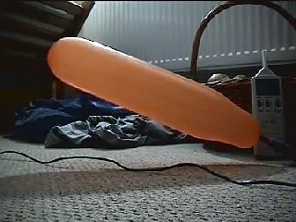 rocket balloons go BANG