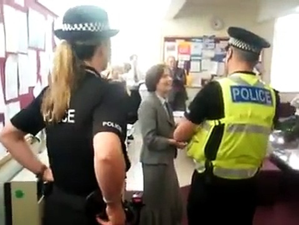 Students get Head Teacher arrested as end of school prank |Funny pranks on teachers during class