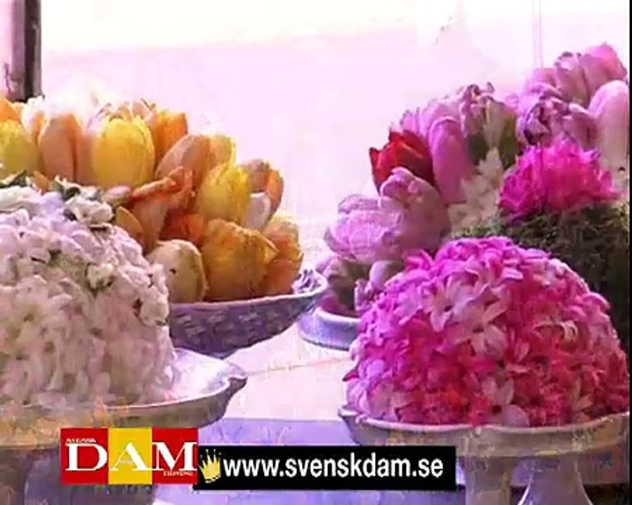Drottning Silvia inviger blomsterutställning