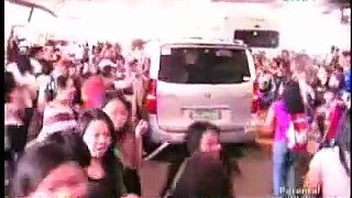 K-Pop invades the Philippines 1/2