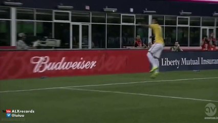 0-3 Rafinha Amazing Goal _ USA 1-4 Brazil - Friendly 08.09.2015 HD