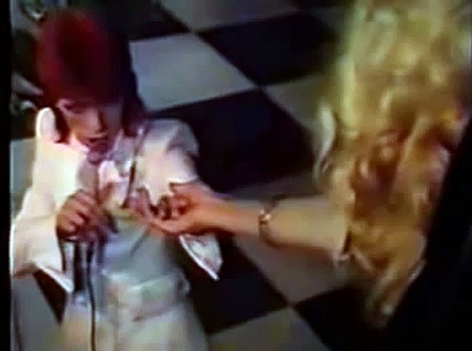 David Bowie - Lady Grinning Soul