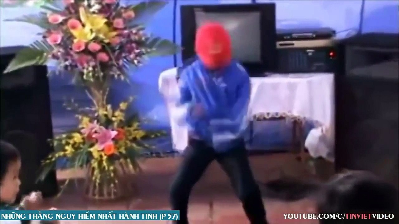 Hài Tổng Hợp - Những Pha Nguy Hiểm Nhất Thế Giới 2015 -P_8
