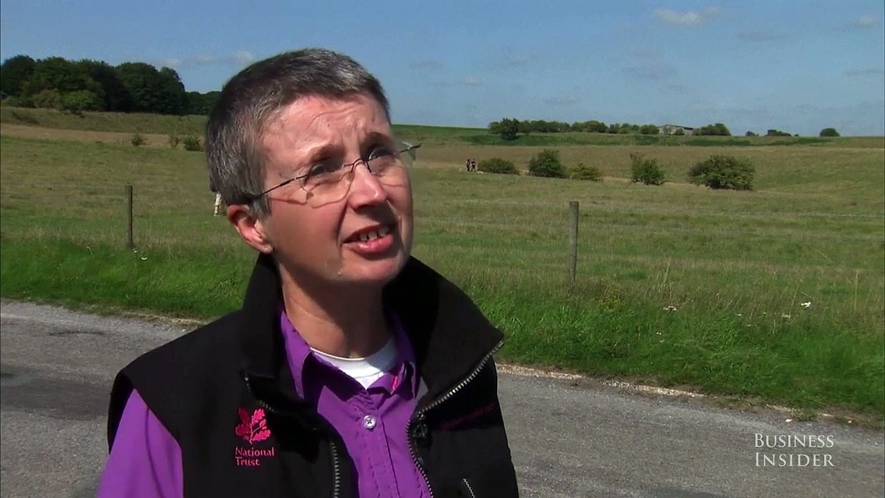 underground arena discovered two miles from stonehenge - Durrington Walls discovery