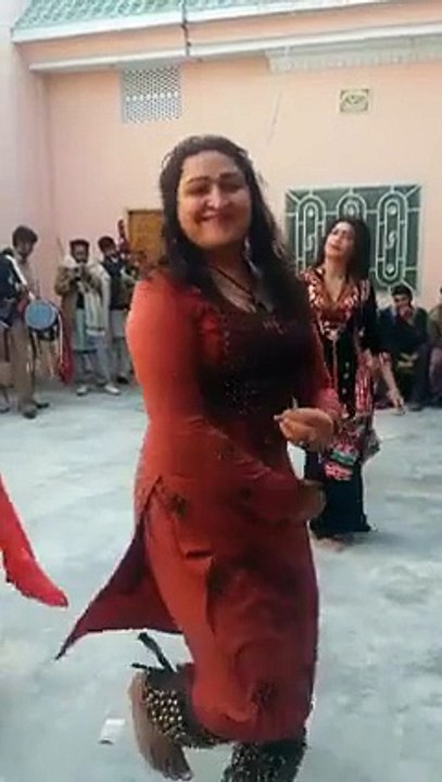Desi Girls  dance 2015 (5)