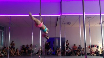 Nana Lou (Anaïs Curchod) - Show @ Pink'Attitude Pole Dance Studio
