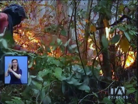 Alcalde de Quito instala Comité de Operaciones Especiales por incendios