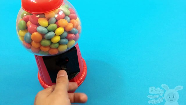Learn Colours with Gumball Candy Machine! Dubble Bubble Gum Party!
