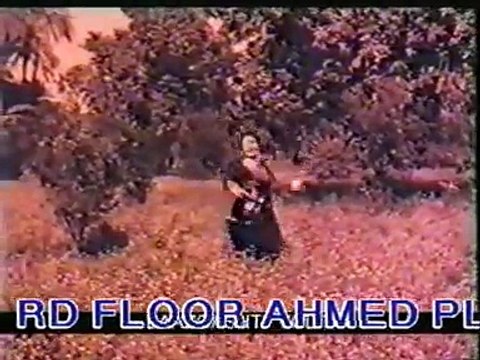 CHITI GHORI TEY KATHI TILLEYDAR - BADLA - Noor Jahan