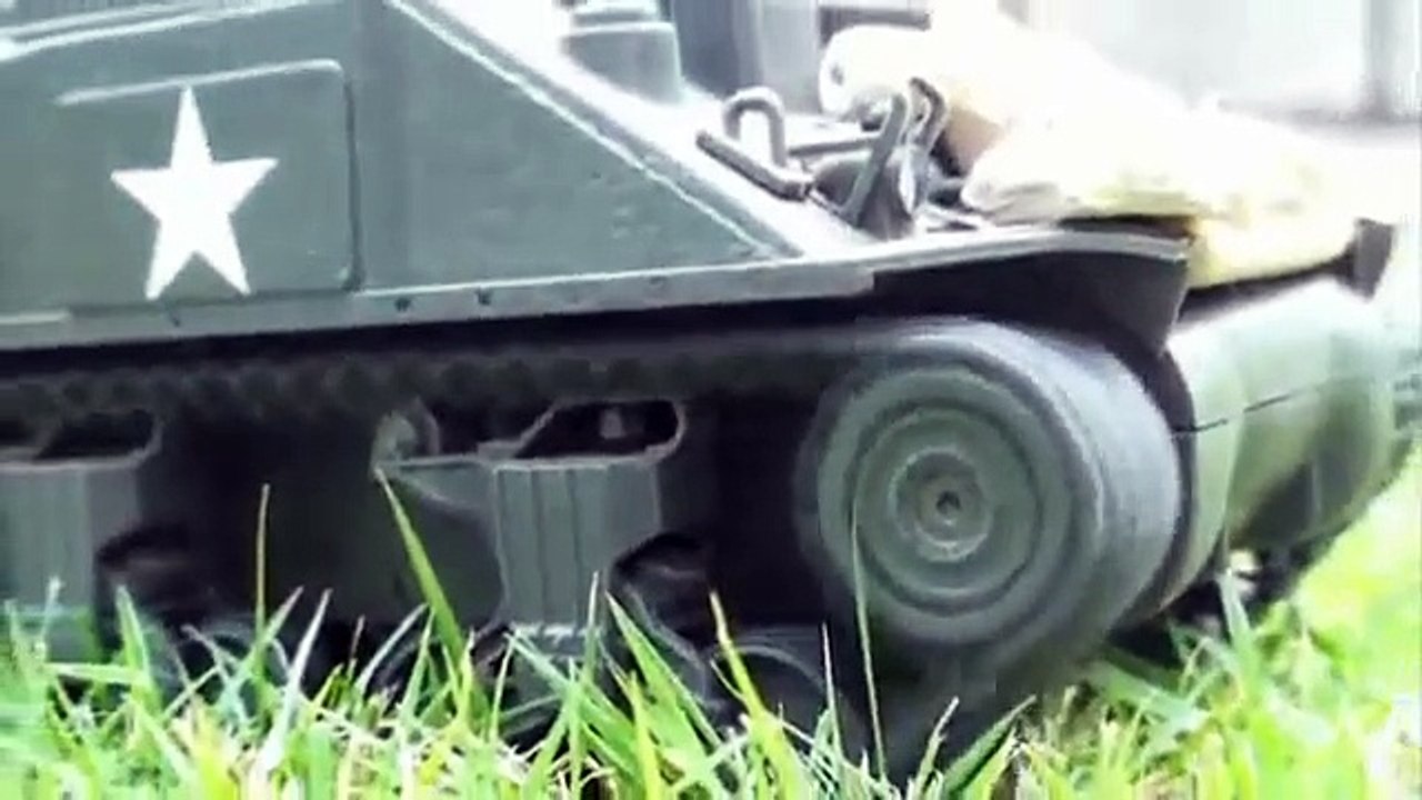 Unimax Forces Of Valor 1/24 RC Tanks