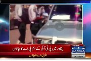Change in KPK - Traffic Warden issues challan to PTI MPA Mehmood Jan for using mobile phone while driving -