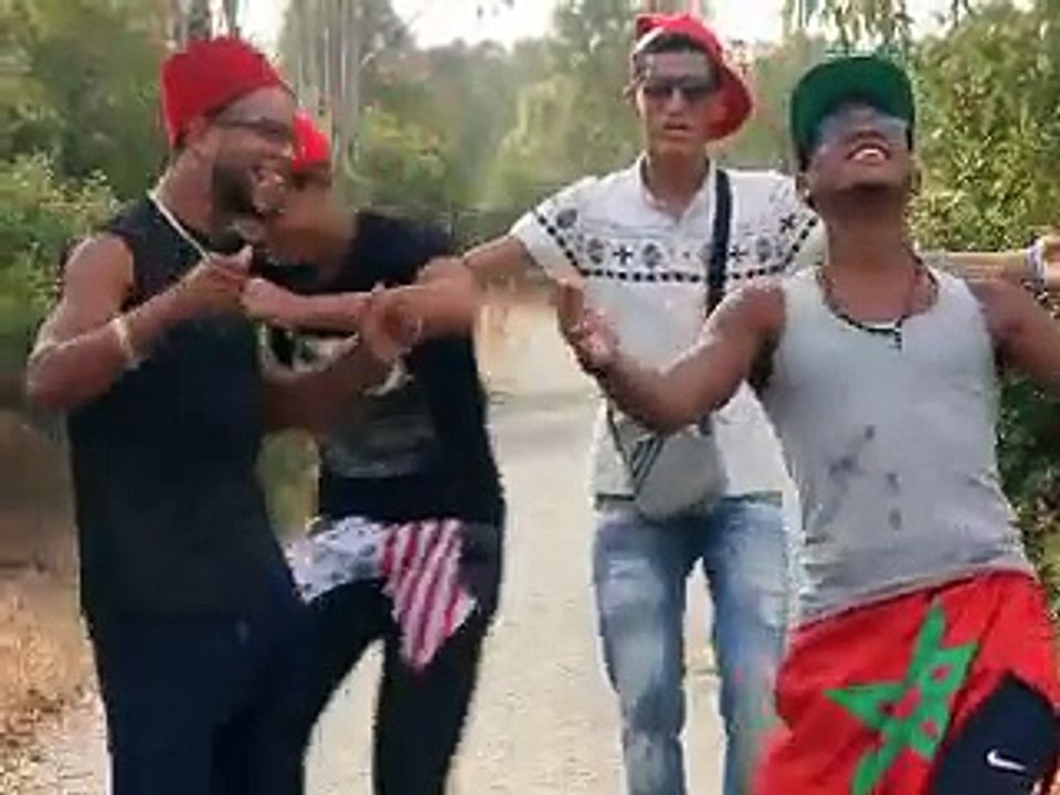 PARODY : Papillon - Barbapappa ويلي ويلي ويلي wili wili wili