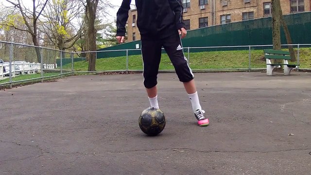 Slap Cut Dribbling Skill To PASS DEFENDERS - Soccer Ground Move - Skill Tutorial