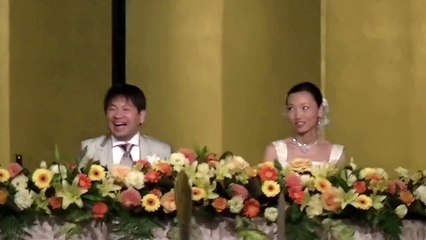 結婚式＆披露宴　00024　大爆笑の友人スピーチ